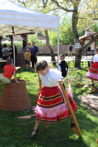 Mini gólyalábakon